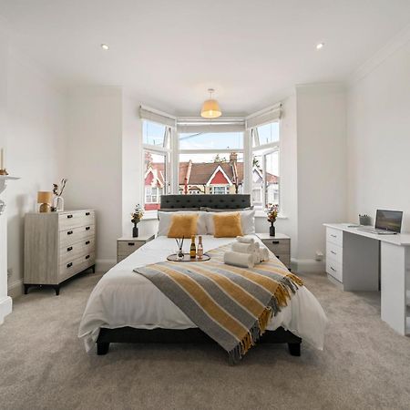 2025 Award Winning - 2 Bedroom Luxury Apartment Next To Wembley Stadium لندن المظهر الخارجي الصورة